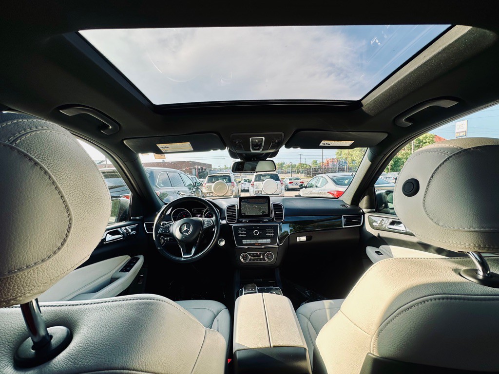 2017 Mercedes-Benz GLE-Class Image 15