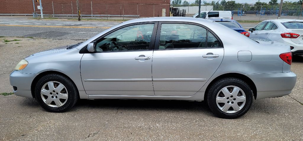 2007 Toyota Corolla Image 8