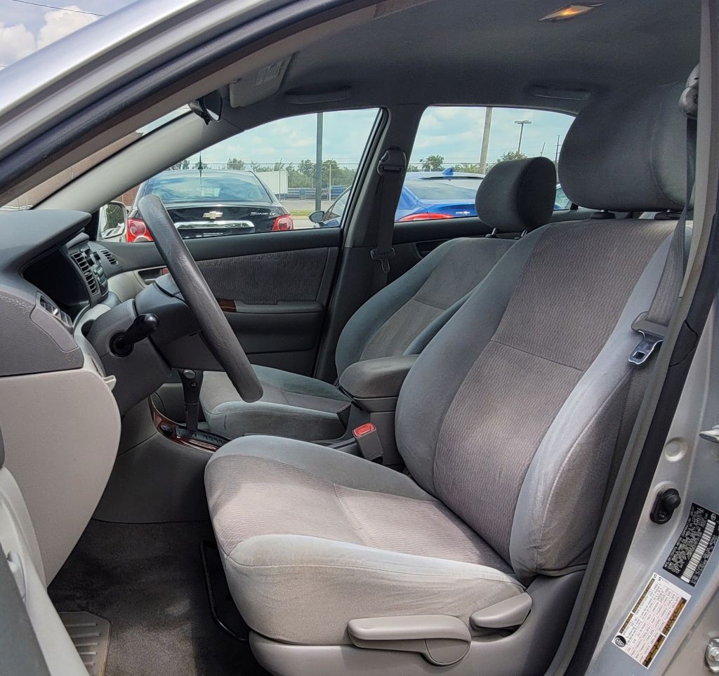 2007 Toyota Corolla Image 9