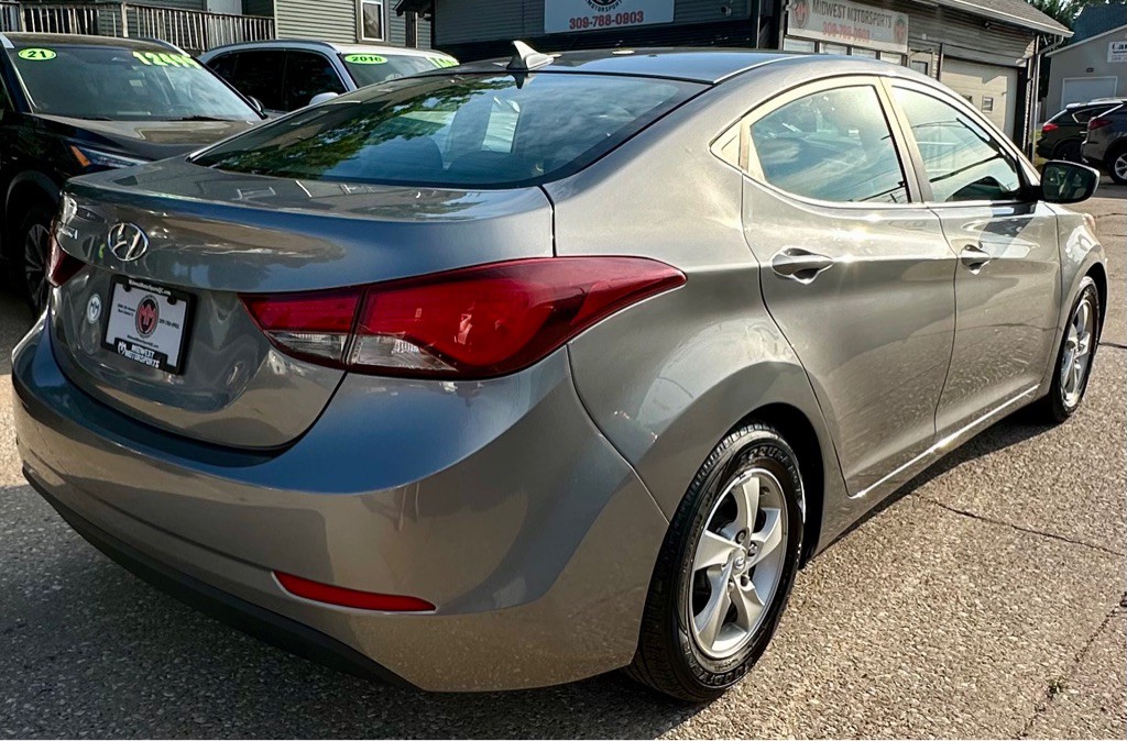 2014 Hyundai Elantra Image 4