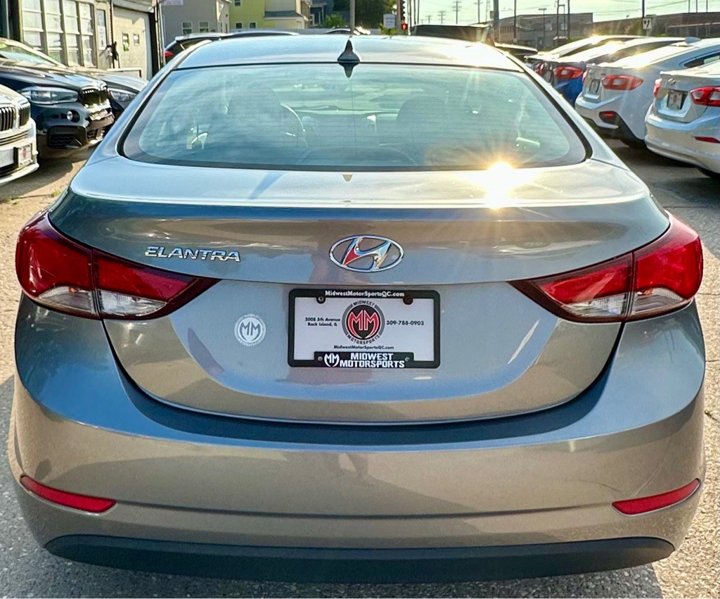 2014 Hyundai Elantra Image 5