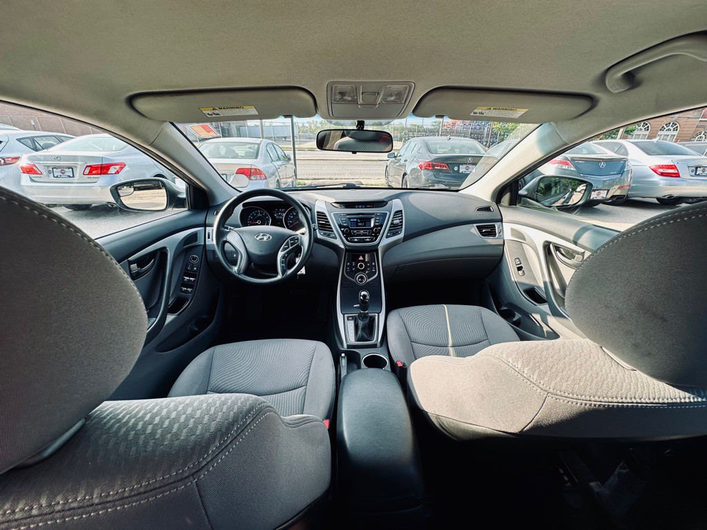 2014 Hyundai Elantra Image 11