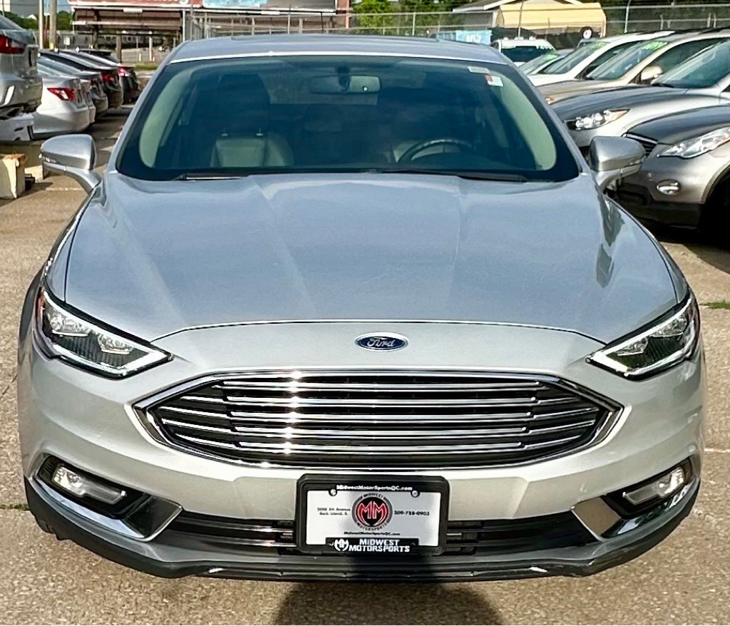 2018 Ford Fusion Image 2
