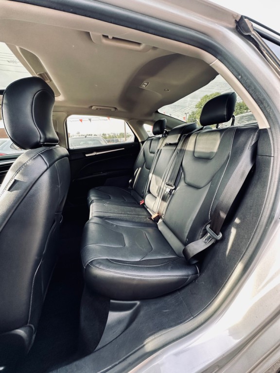 2018 Ford Fusion Image 10