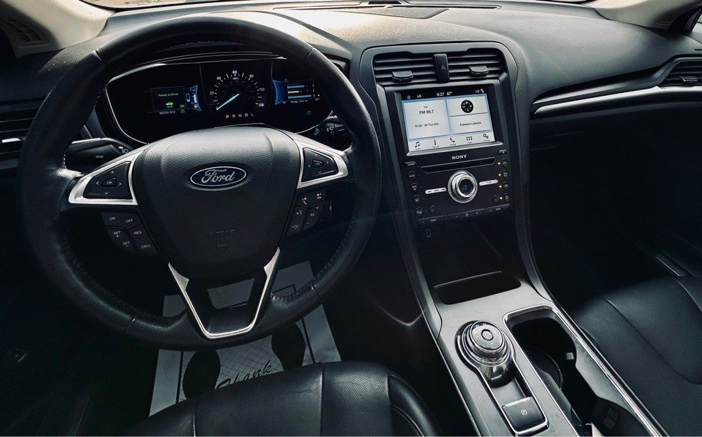 2018 Ford Fusion Image 12