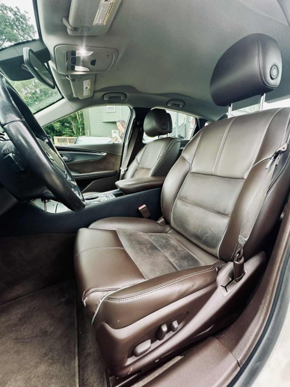 2014 Chevrolet Impala Image 10
