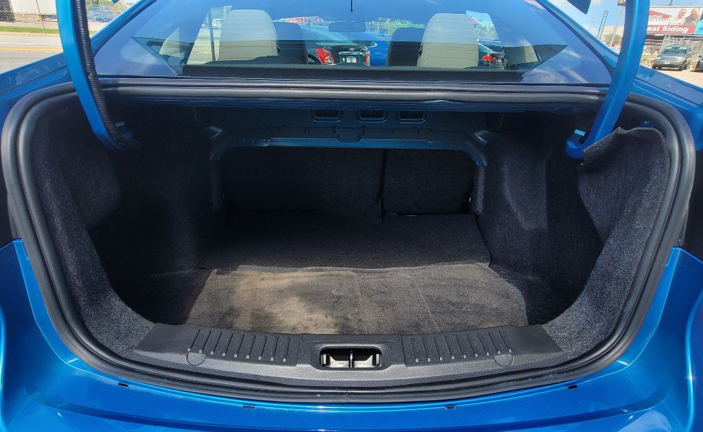 2014 Ford Fiesta Image 11