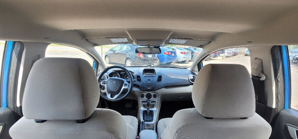 2014 Ford Fiesta Image 14