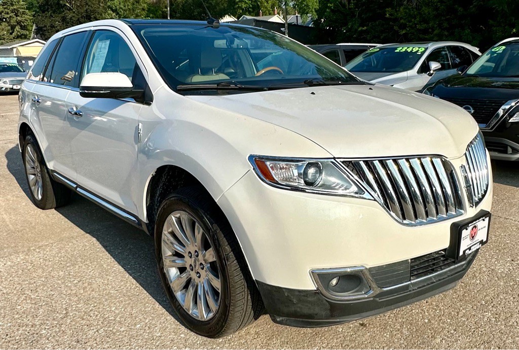 2013 Lincoln MKX Image 3