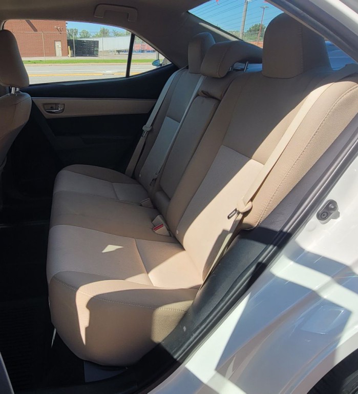 2016 Toyota Corolla Image 10