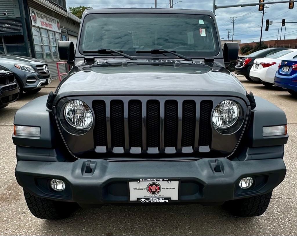 2019 Jeep Wrangler Unlimited Image 2