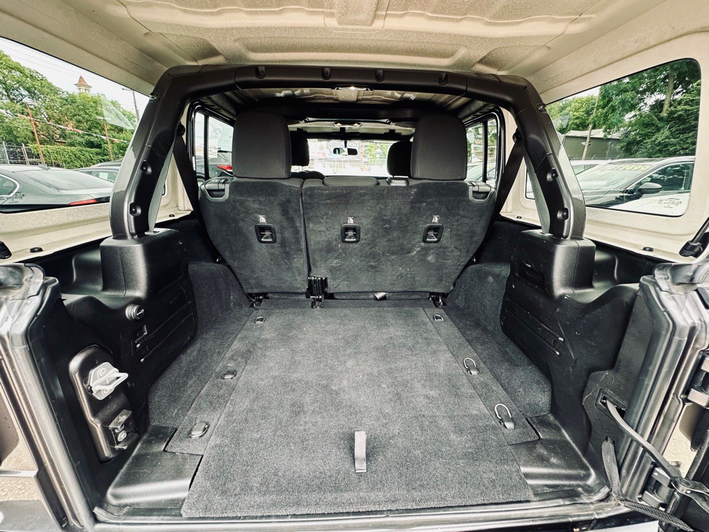 2019 Jeep Wrangler Unlimited Image 9