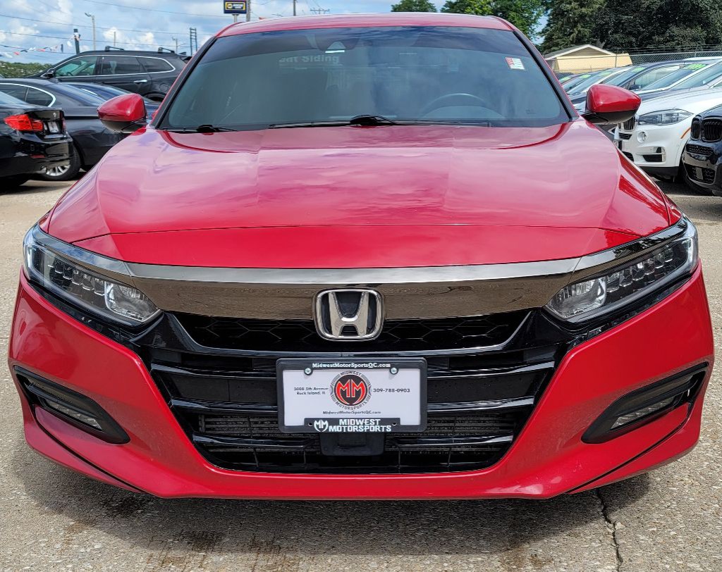 2018 Honda Accord Image 2