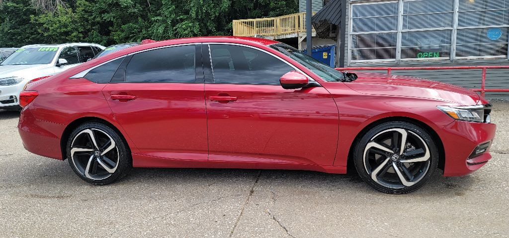 2018 Honda Accord Image 8