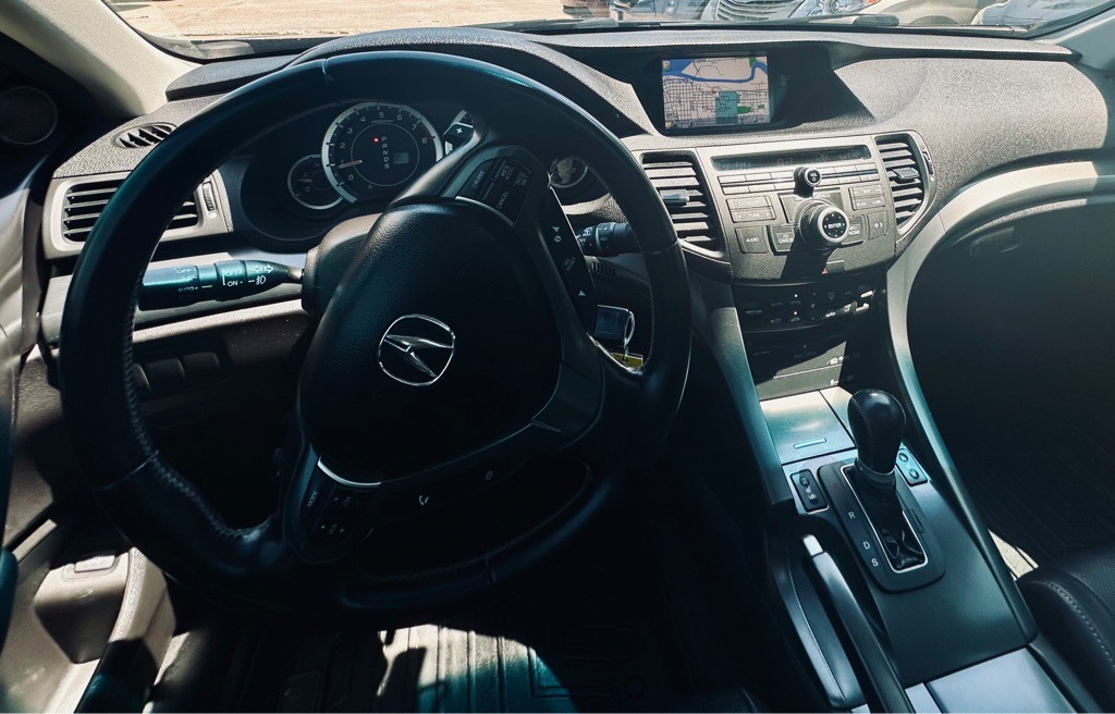 2011 Acura TSX Image 12