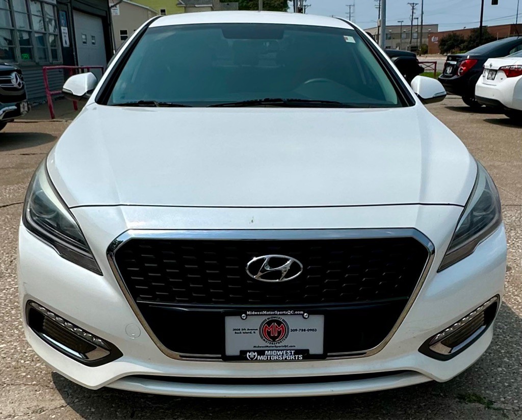 2016 Hyundai Sonata Image 2