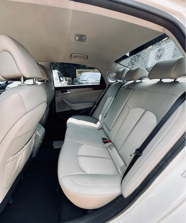 2016 Hyundai Sonata Image 7