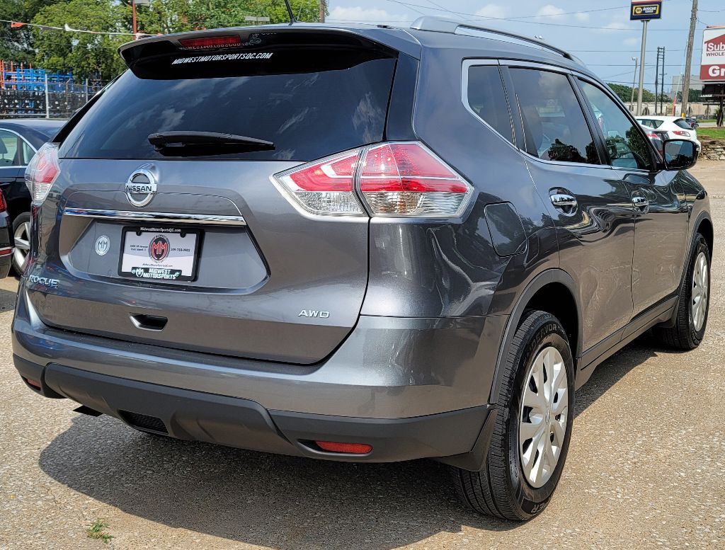 2016 Nissan Rogue Image 6