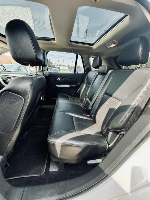2014 Ford Edge Image 10