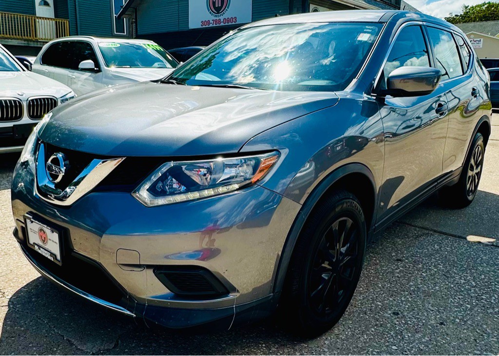 2016 Nissan Rogue Image 1