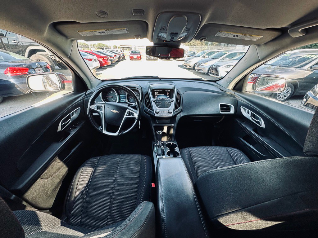 2017 Chevrolet Equinox Image 13