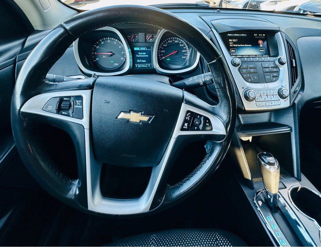 2017 Chevrolet Equinox Image 14