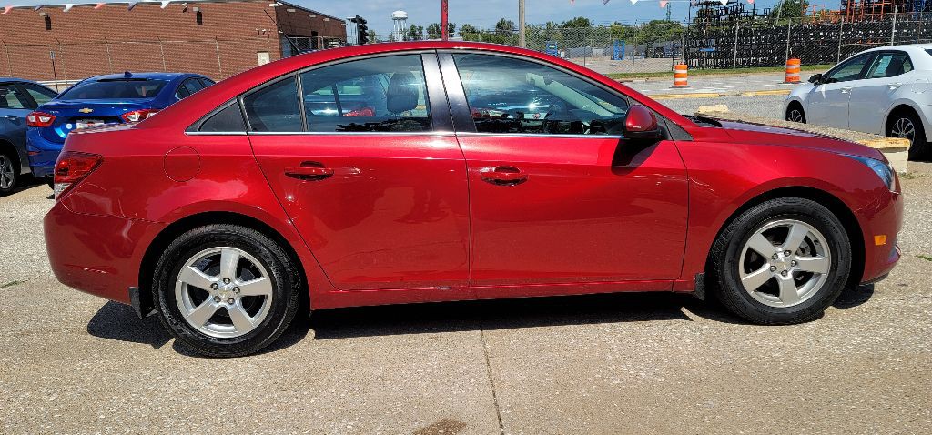 2014 Chevrolet Cruze Image 8