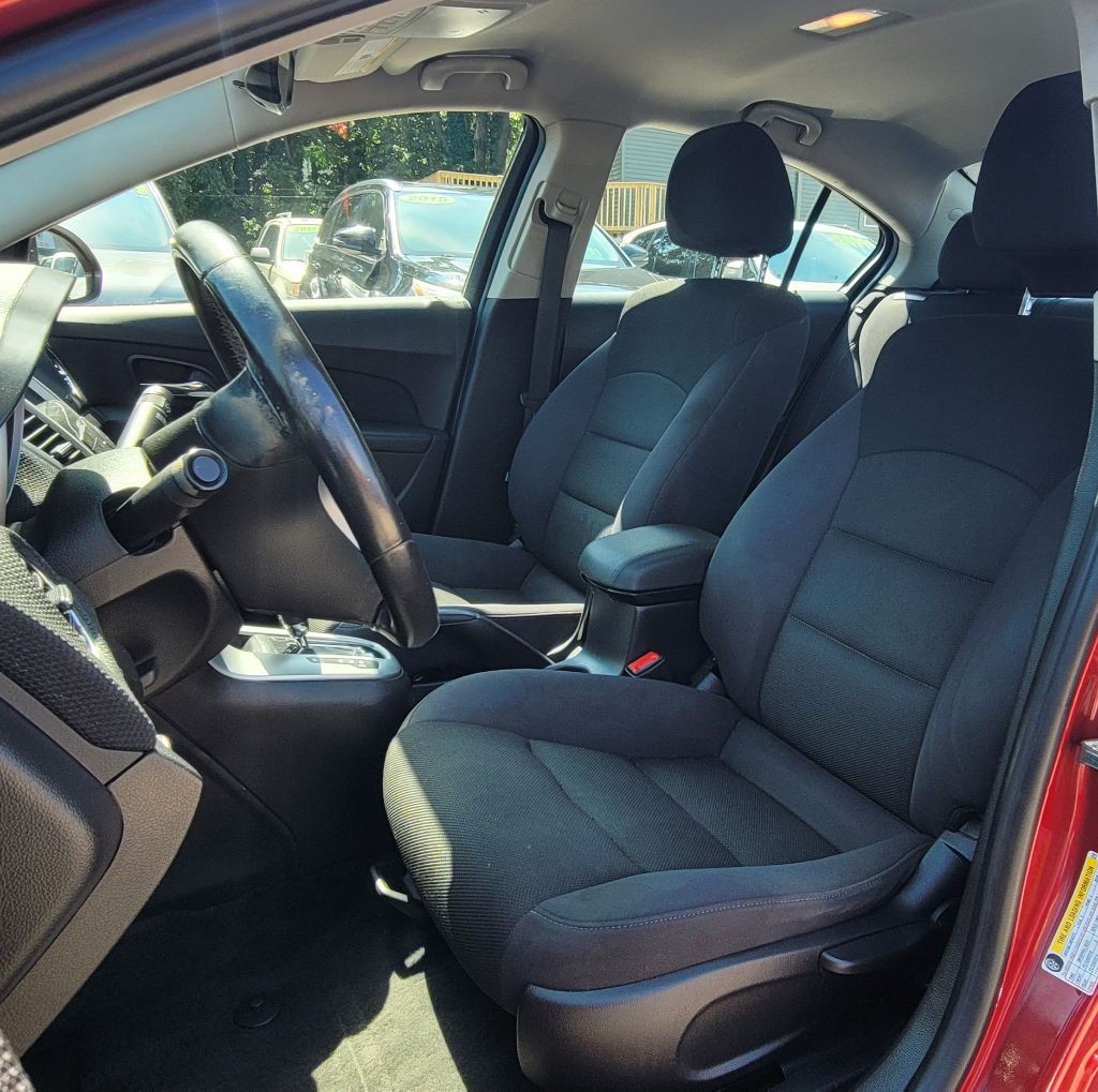 2014 Chevrolet Cruze Image 9