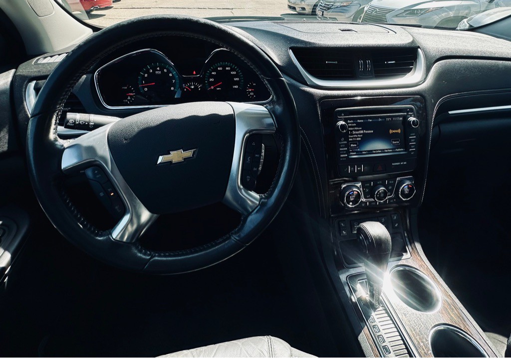 2016 Chevrolet Traverse Image 14