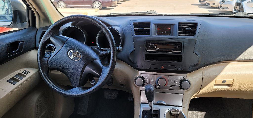 2012 Toyota Highlander Image 17
