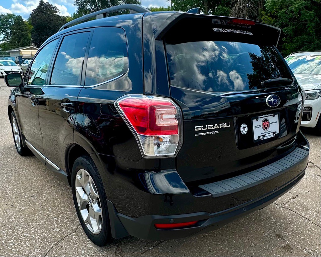 2018 Subaru Forester Image 6