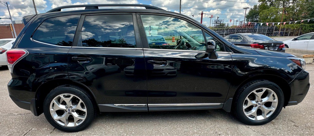 2018 Subaru Forester Image 8