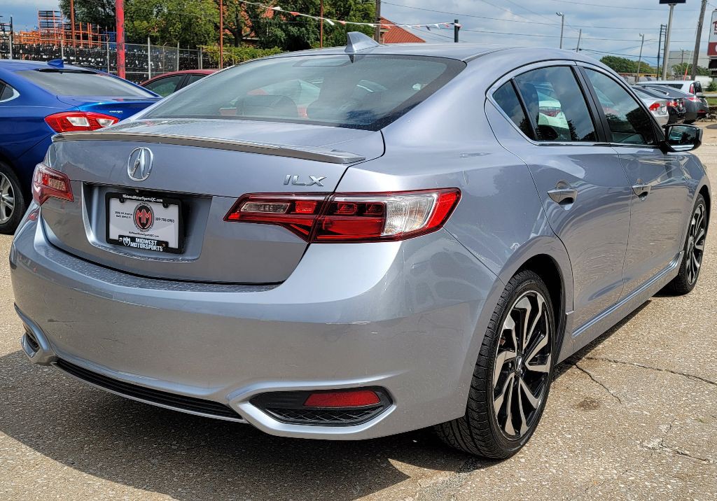 2016 Acura ILX Image 4