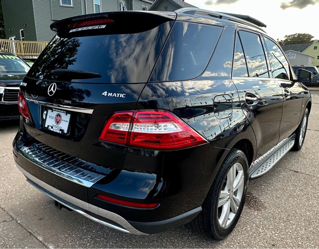 2012 Mercedes-Benz M-Class Image 4