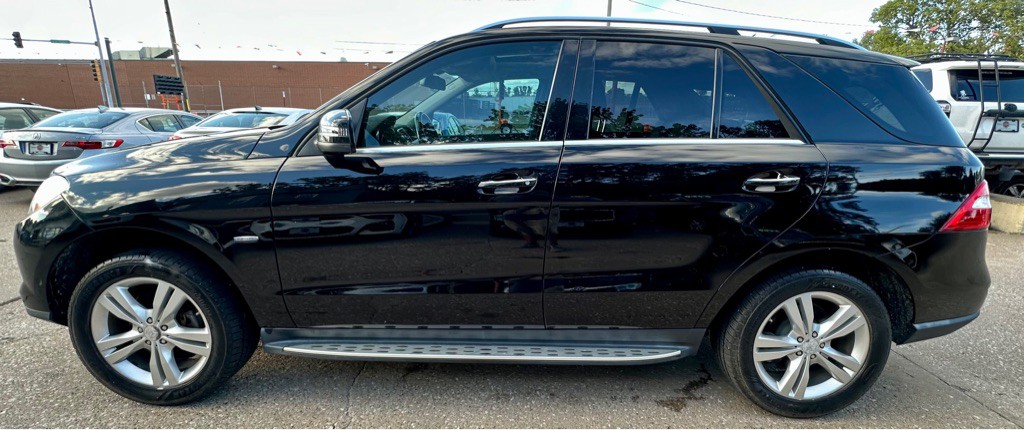 2012 Mercedes-Benz M-Class Image 7