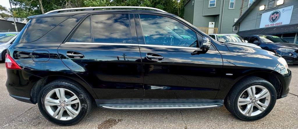 2012 Mercedes-Benz M-Class Image 8