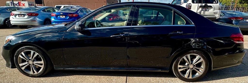 2015 Mercedes-Benz E-Class Image 7