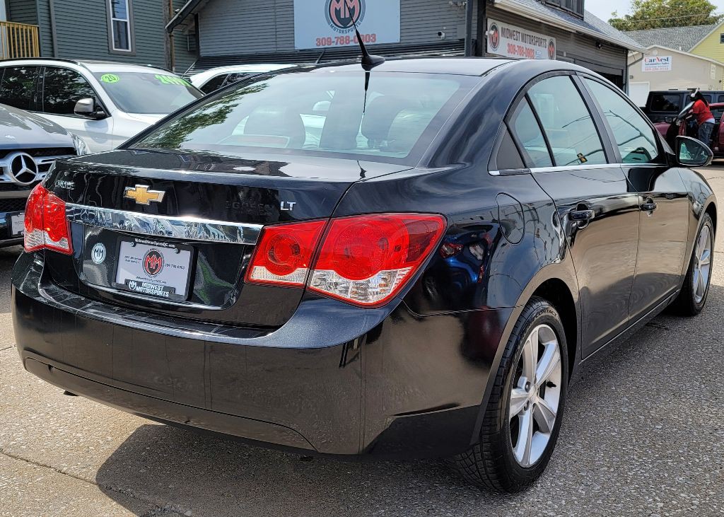 2014 Chevrolet Cruze Image 4
