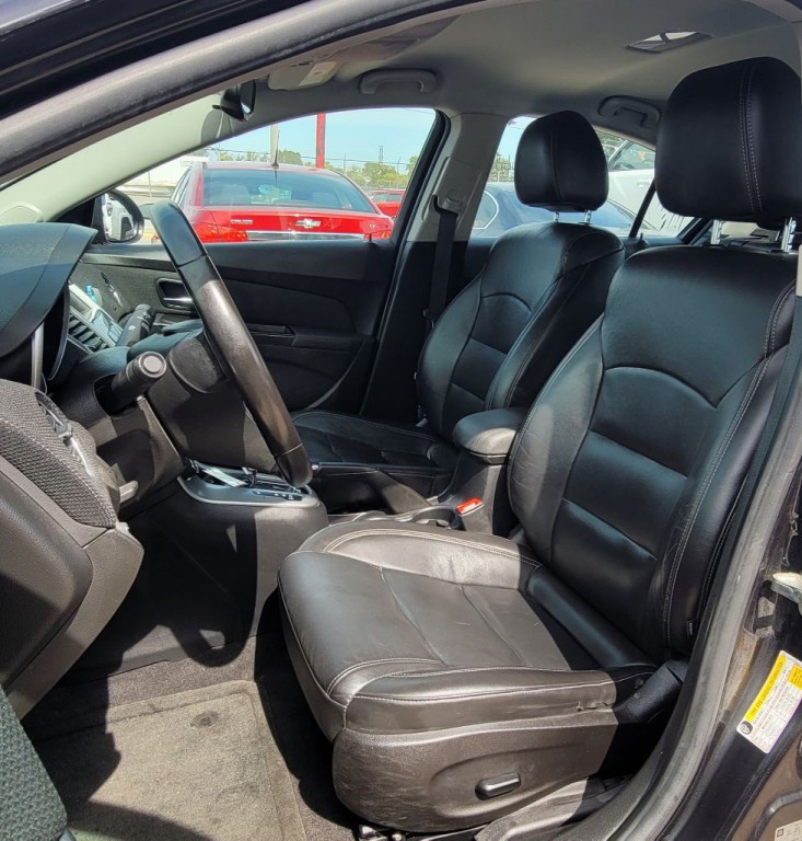 2014 Chevrolet Cruze Image 9