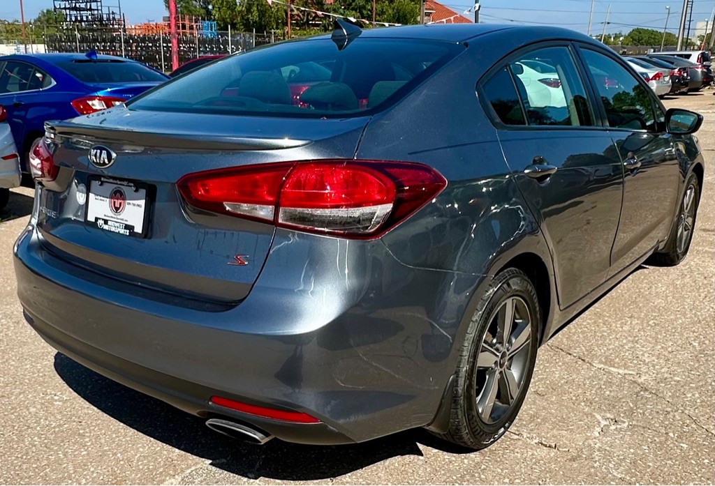2018 Kia Forte Image 4
