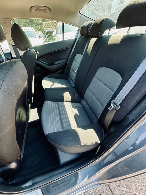 2018 Kia Forte Image 10