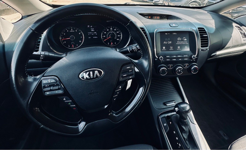 2018 Kia Forte Image 12