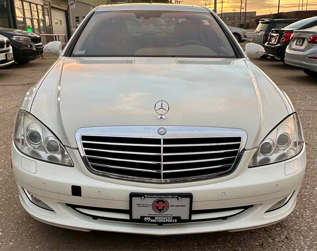 2008 Mercedes-Benz S-Class Image 2