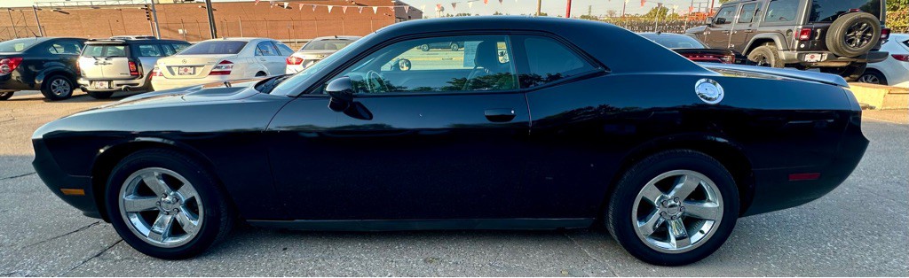 2012 Dodge Challenger Image 7
