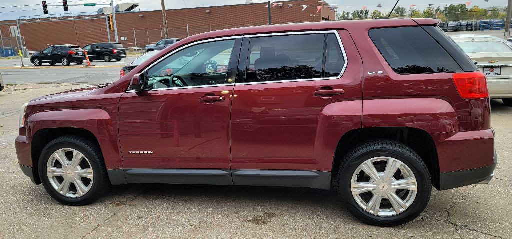 2017 GMC Terrain Image 8