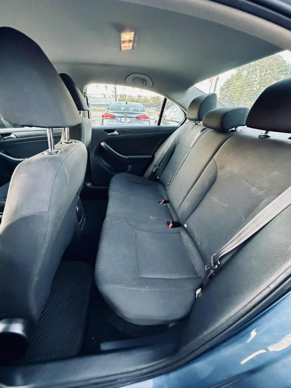 2015 Volkswagen Jetta Image 10