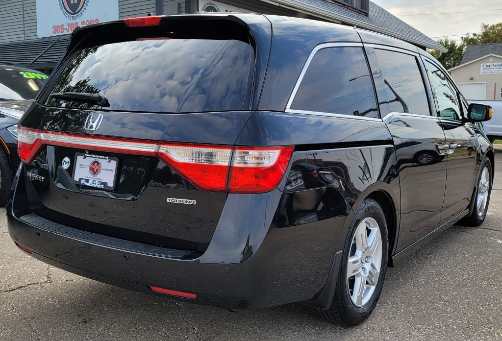 2012 Honda Odyssey Image 4