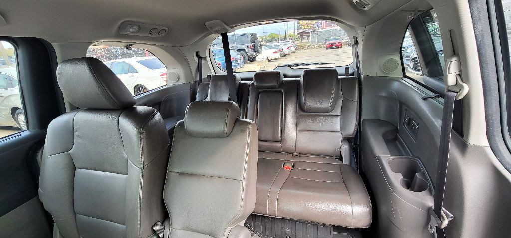 2012 Honda Odyssey Image 11