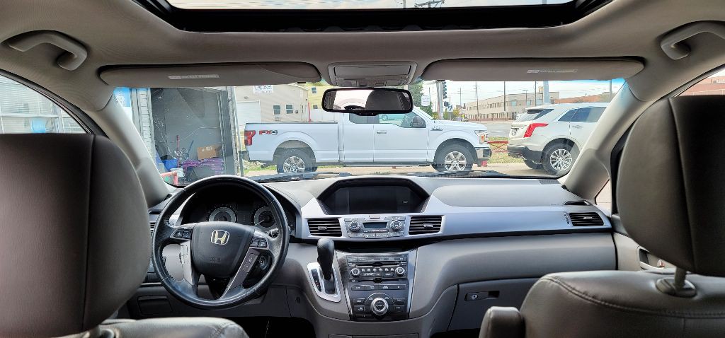 2012 Honda Odyssey Image 14