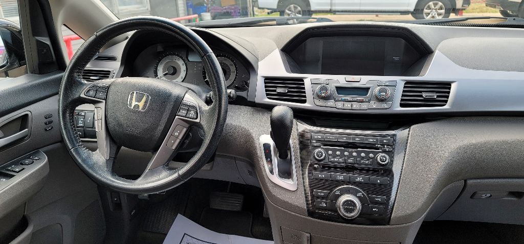2012 Honda Odyssey Image 17
